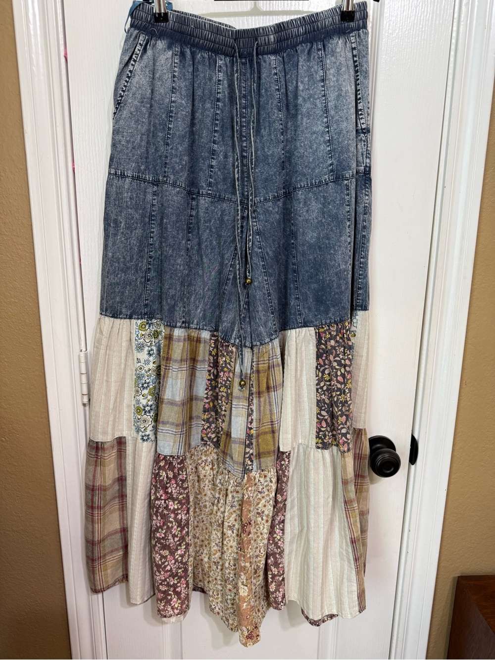 H034 NWT Blue Velvet L w14-20 Boho Patchwork Wide-Leg Denim Pants Blue Cream - Picture 3 of 12